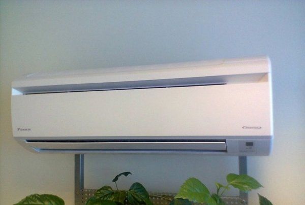 Настенный кондиционер (сплит-система) Daikin ATYN50L / ARYN50L с зимним комплектом (-40)